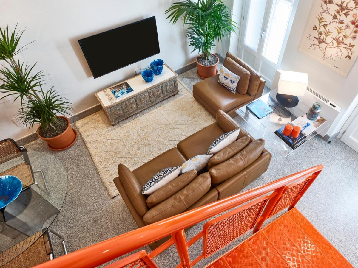 شقة Right House - Indipendent In Characteristic Marina District كالياري المظهر الخارجي الصورة